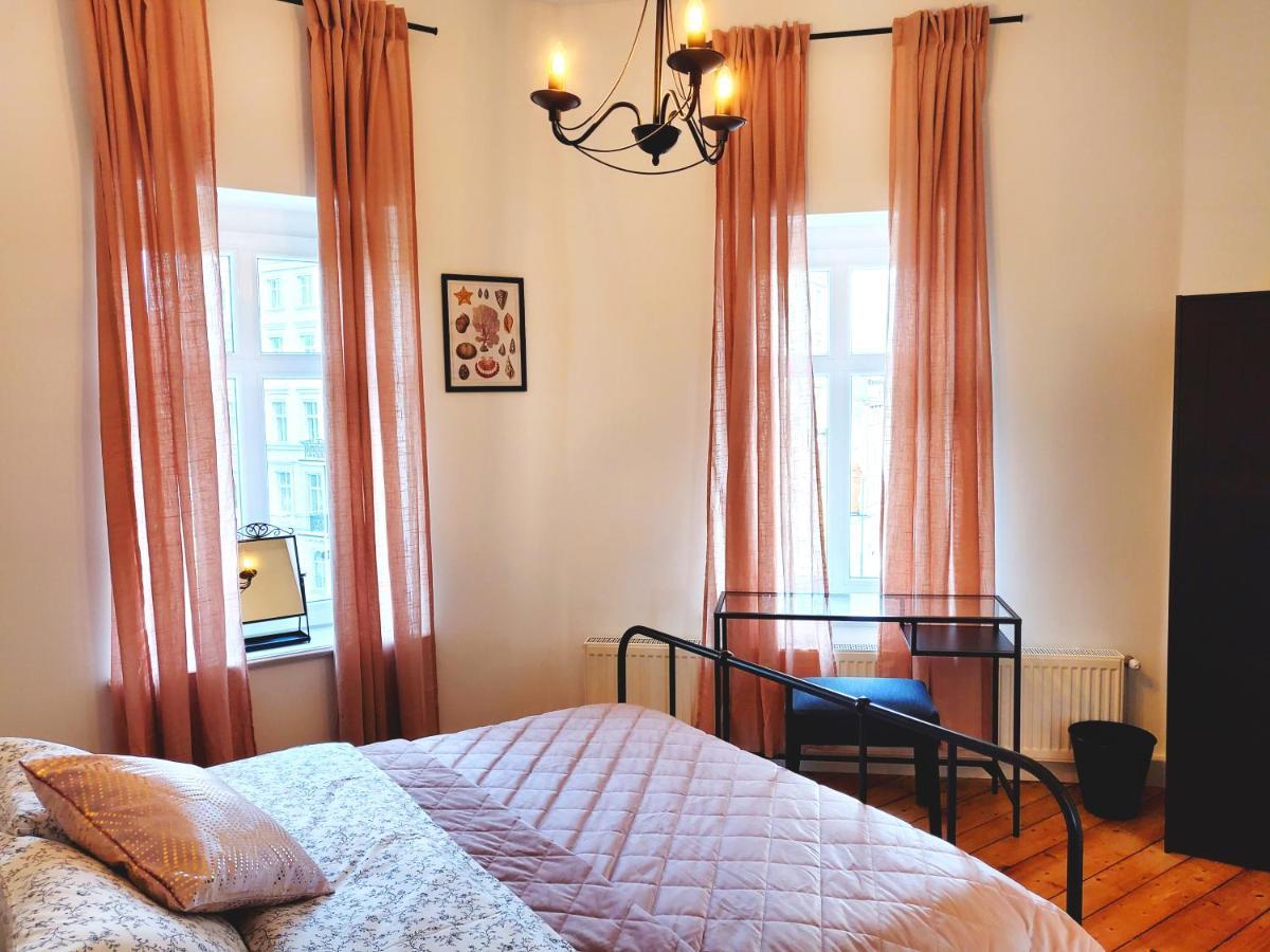 דירות שווידניקה Centrum Grand Apartament מראה חיצוני תמונה
