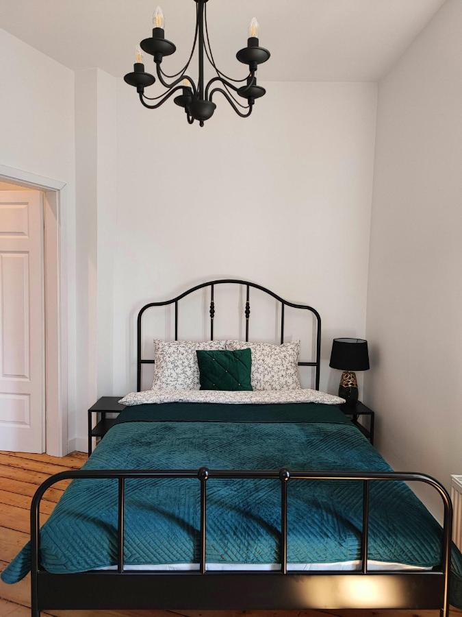 דירות שווידניקה Centrum Grand Apartament מראה חיצוני תמונה