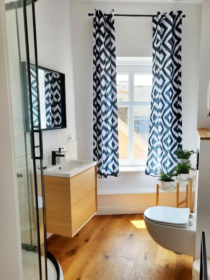דירות שווידניקה Centrum Grand Apartament מראה חיצוני תמונה